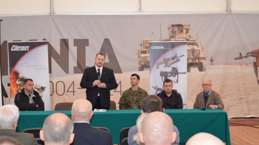 Promocja książki dr Piotra Witkowskiego „Walczący Orzeł” (ZDJĘCIA)